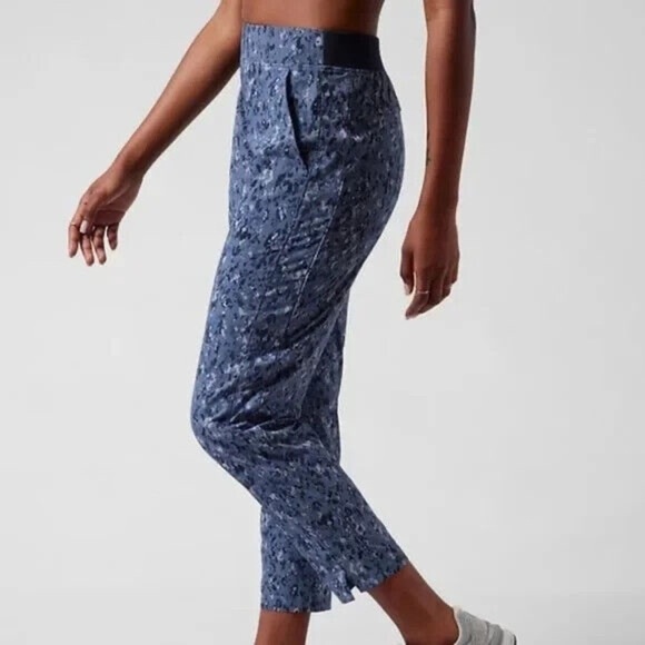 Athleta Brooklyn Ankle Pant size 10 Captivate Chrome Blue EUC - Picture 2 of 6